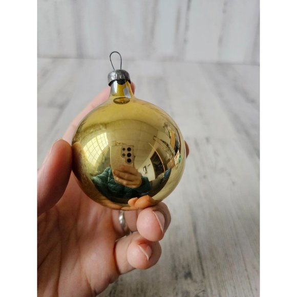 Vintage gold indent glitter silver ball ornament Xmas tree - Picture 3 of 9